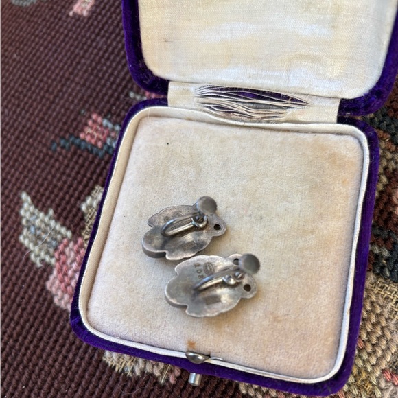 1960s vintage Georg Jensen. Sterling Silver Screw Back Earrings - Picture 2 of 2
